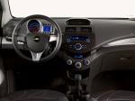 Chevrolet Spark 2010 года